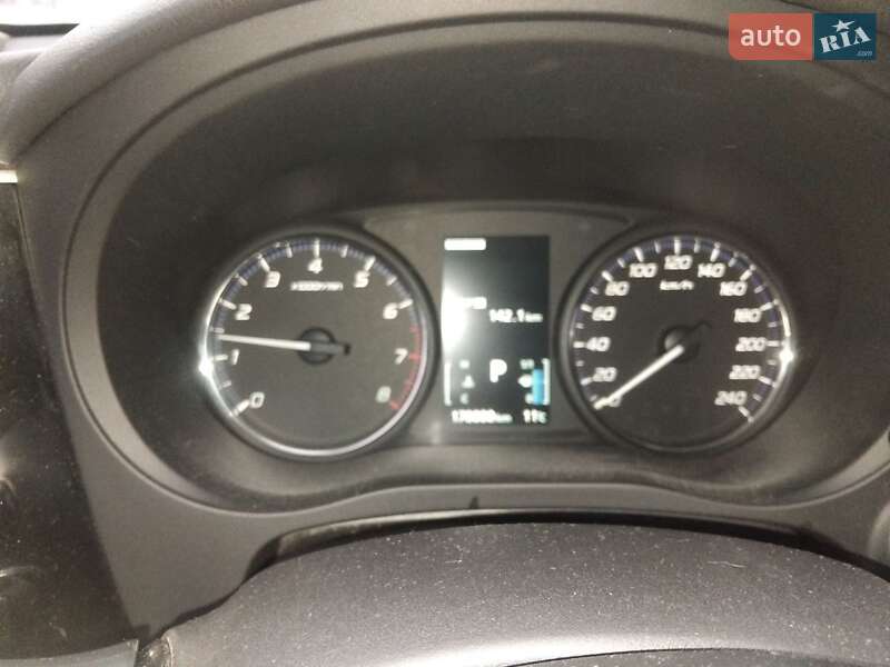 Внедорожник / Кроссовер Mitsubishi Outlander 2013 в Киеве фото 6 Внедорожник / Кроссовер Mitsubishi Outlander 2013 в Киеве