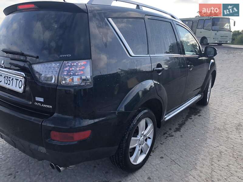 Позашляховик / Кросовер Mitsubishi Outlander 2009 в Кам'янці-Бузькій фото 4 Позашляховик / Кросовер Mitsubishi Outlander 2009 в Кам'янці-Бузькій