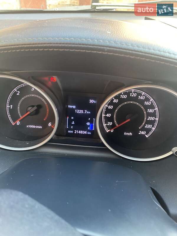 Позашляховик / Кросовер Mitsubishi Outlander 2009 в Кам'янці-Бузькій фото 12 Позашляховик / Кросовер Mitsubishi Outlander 2009 в Кам'янці-Бузькій