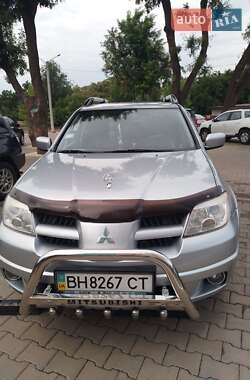 Позашляховик / Кросовер Mitsubishi Outlander 2008 в 