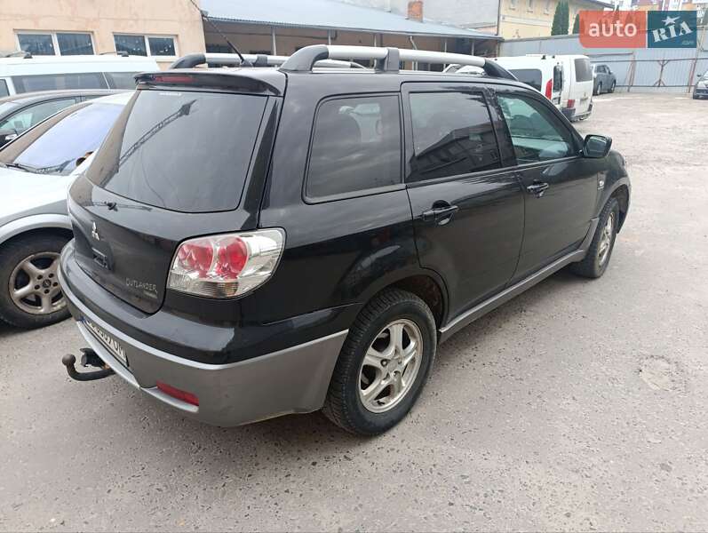 Внедорожник / Кроссовер Mitsubishi Outlander 2003 в Львове