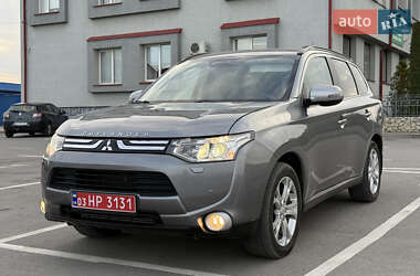 Позашляховик / Кросовер Mitsubishi Outlander 2013 в Кременці