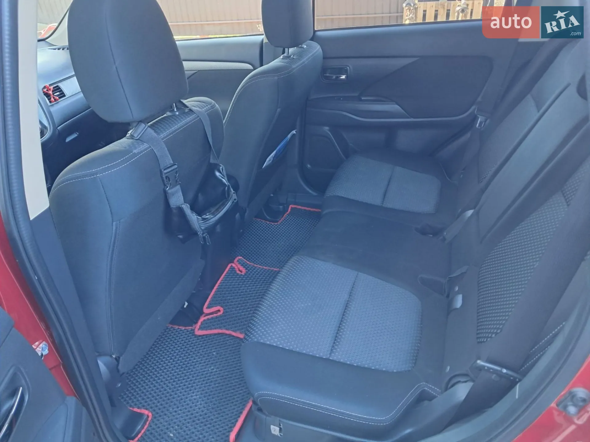 2018 Mitsubishi Outlander - мініатюра 4