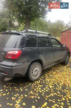 Позашляховик / Кросовер Mitsubishi Outlander 2007 в Рівному Позашляховик / Кросовер Mitsubishi Outlander 2007 в Рівному