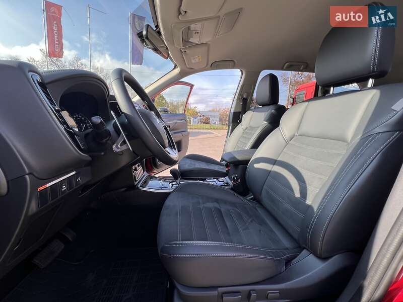 Позашляховик / Кросовер Mitsubishi Outlander 2021 в Чернігові фото 15 Позашляховик / Кросовер Mitsubishi Outlander 2021 в Чернігові