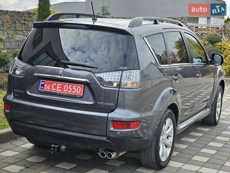 Позашляховик / Кросовер Mitsubishi Outlander 2011 в Стрию фото 16 Позашляховик / Кросовер Mitsubishi Outlander 2011 в Стрию