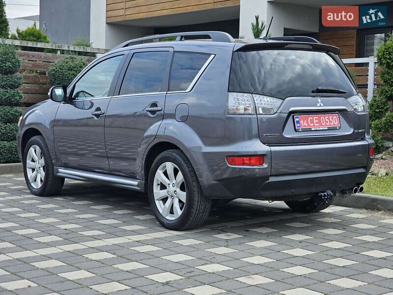 Позашляховик / Кросовер Mitsubishi Outlander 2011 в Стрию фото 45 Позашляховик / Кросовер Mitsubishi Outlander 2011 в Стрию