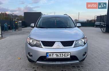 Позашляховик / Кросовер Mitsubishi Outlander 2007 в  фото 4 Позашляховик / Кросовер Mitsubishi Outlander 2007 в