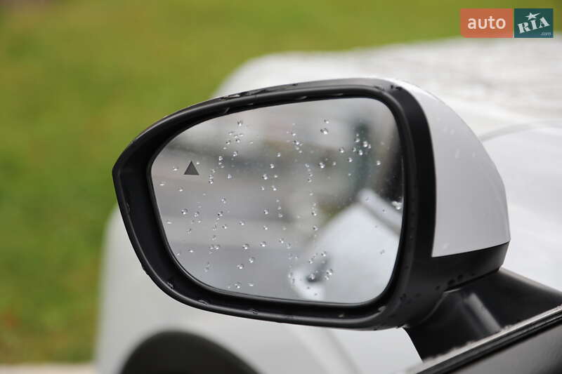 Внедорожник / Кроссовер Mitsubishi Outlander 2022 в Харькове фото 7 Внедорожник / Кроссовер Mitsubishi Outlander 2022 в Харькове