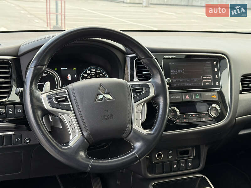 Позашляховик / Кросовер Mitsubishi Outlander 2018 в Києві фото 73 Позашляховик / Кросовер Mitsubishi Outlander 2018 в Києві