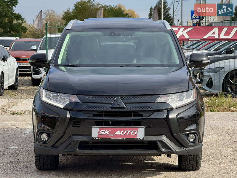Позашляховик / Кросовер Mitsubishi Outlander 2018 в Києві фото 74 Позашляховик / Кросовер Mitsubishi Outlander 2018 в Києві