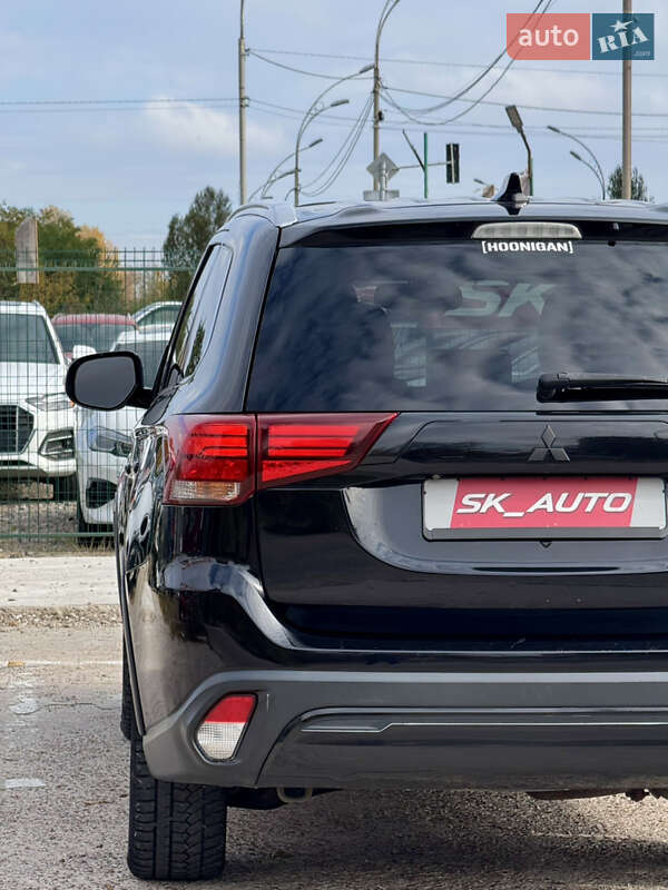 Позашляховик / Кросовер Mitsubishi Outlander 2018 в Києві фото 92 Позашляховик / Кросовер Mitsubishi Outlander 2018 в Києві