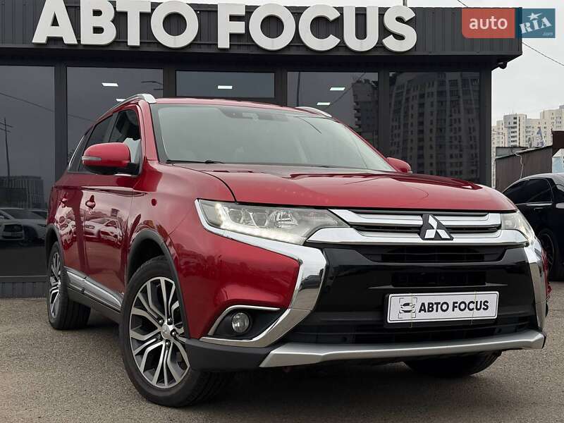 Позашляховик / Кросовер Mitsubishi Outlander 2016 в Києві фото 2 Позашляховик / Кросовер Mitsubishi Outlander 2016 в Києві