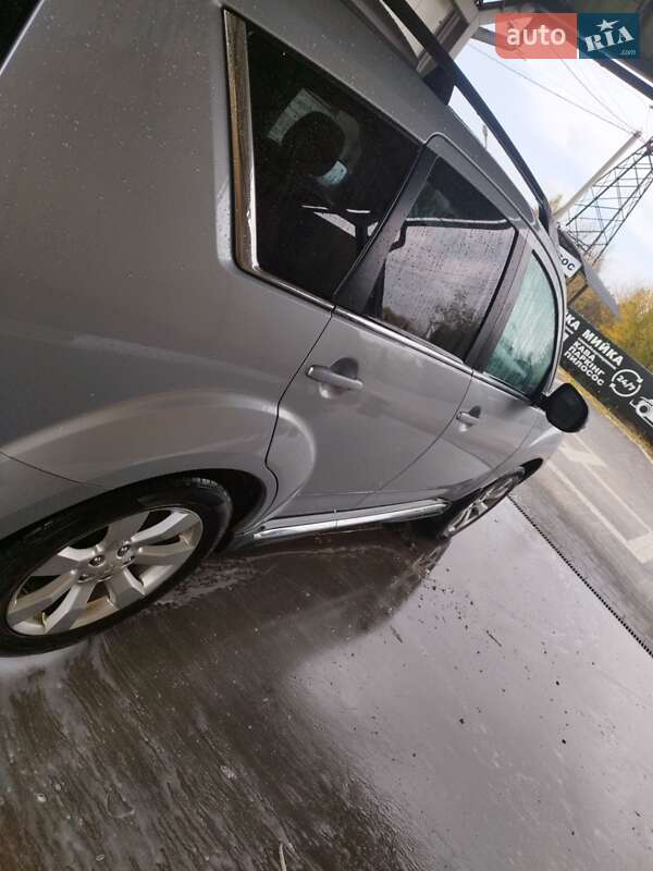 Позашляховик / Кросовер Mitsubishi Outlander 2011 в Кременці фото 12 Позашляховик / Кросовер Mitsubishi Outlander 2011 в Кременці