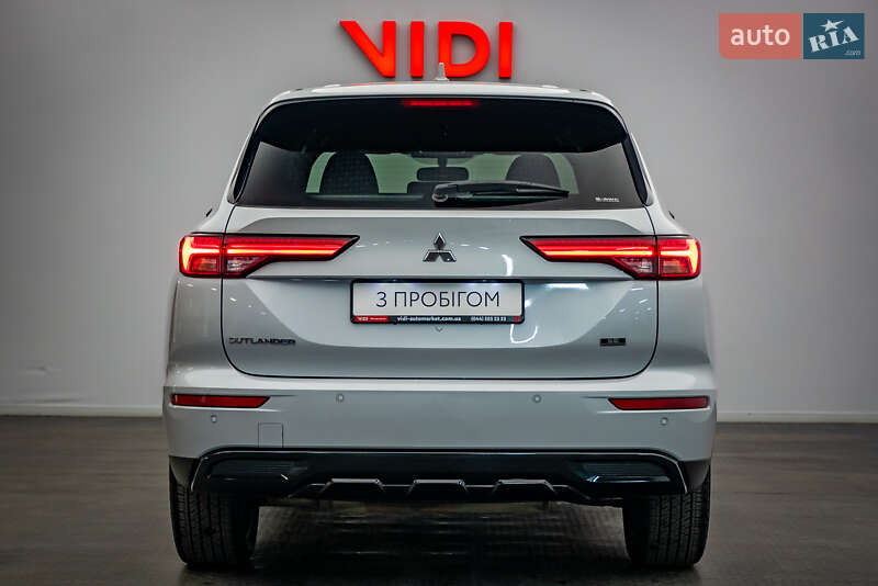 Позашляховик / Кросовер Mitsubishi Outlander 2023 в Києві фото 6 Позашляховик / Кросовер Mitsubishi Outlander 2023 в Києві