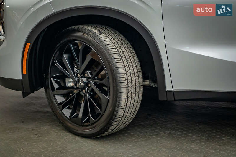 Позашляховик / Кросовер Mitsubishi Outlander 2023 в Києві фото 9 Позашляховик / Кросовер Mitsubishi Outlander 2023 в Києві