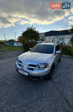 Позашляховик / Кросовер Mitsubishi Outlander 2004 в Білгороді-Дністровському Позашляховик / Кросовер Mitsubishi Outlander 2004 в Білгороді-Дністровському