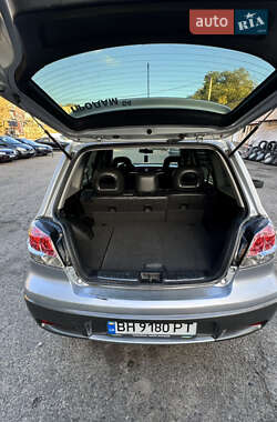 Внедорожник / Кроссовер Mitsubishi Outlander 2004 в  фото 14 Внедорожник / Кроссовер Mitsubishi Outlander 2004 в