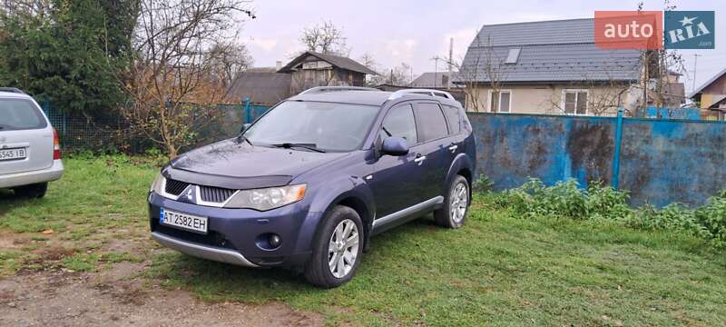 Позашляховик / Кросовер Mitsubishi Outlander 2009 в Коломиї фото 13 Позашляховик / Кросовер Mitsubishi Outlander 2009 в Коломиї