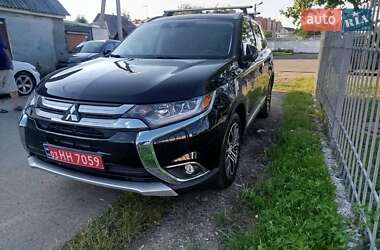 Позашляховик / Кросовер Mitsubishi Outlander 2018 в Києві Позашляховик / Кросовер Mitsubishi Outlander 2018 в Києві