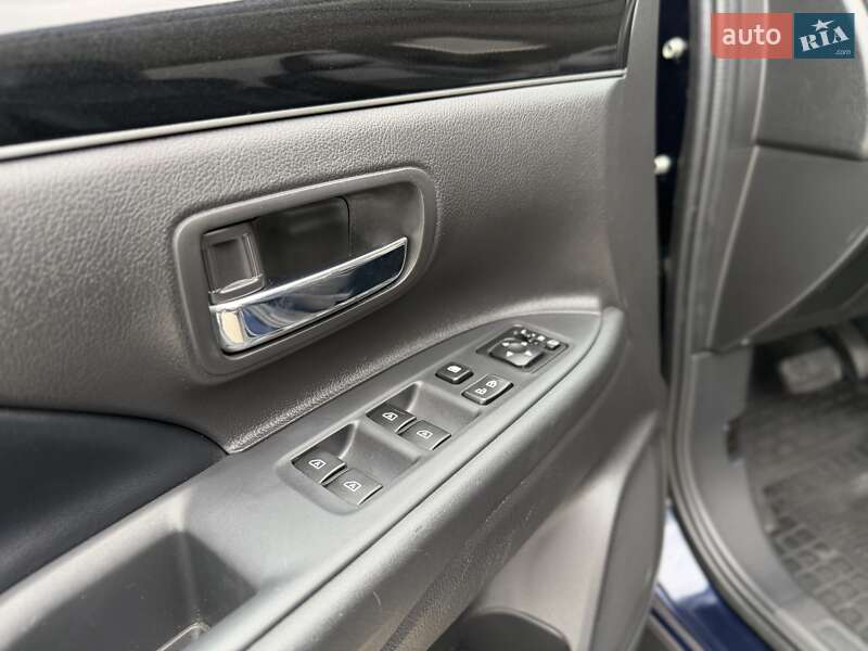 Позашляховик / Кросовер Mitsubishi Outlander 2021 в Кропивницькому фото 22 Позашляховик / Кросовер Mitsubishi Outlander 2021 в Кропивницькому