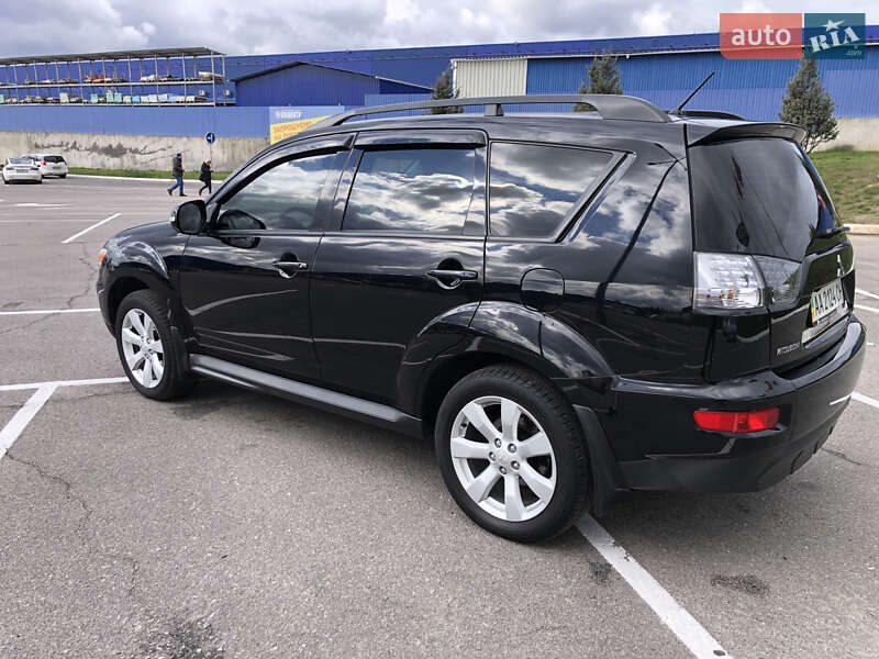 Внедорожник / Кроссовер Mitsubishi Outlander 2012 в Виннице фото 10 Внедорожник / Кроссовер Mitsubishi Outlander 2012 в Виннице
