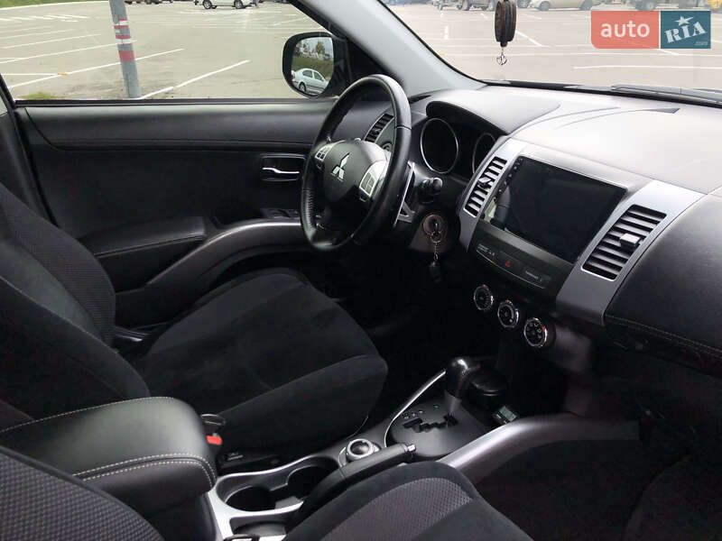 Внедорожник / Кроссовер Mitsubishi Outlander 2012 в Виннице фото 15 Внедорожник / Кроссовер Mitsubishi Outlander 2012 в Виннице