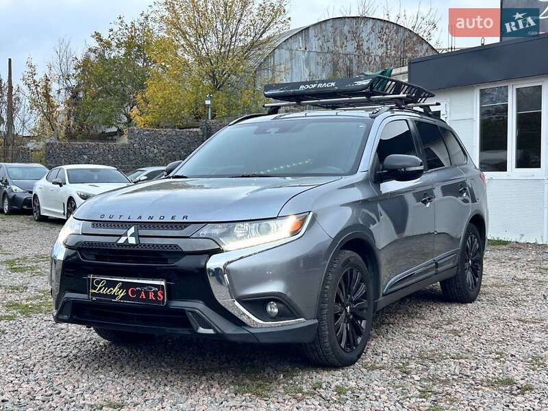 Позашляховик / Кросовер Mitsubishi Outlander 2020 в Одесі фото Позашляховик / Кросовер Mitsubishi Outlander 2020 в Одесі