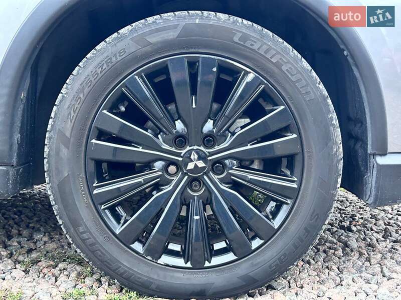Позашляховик / Кросовер Mitsubishi Outlander 2020 в Одесі фото 39 Позашляховик / Кросовер Mitsubishi Outlander 2020 в Одесі