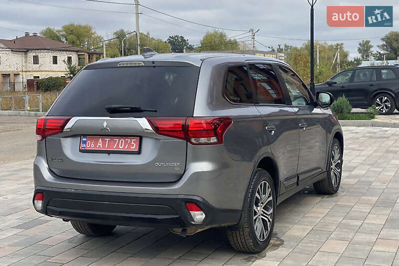Внедорожник / Кроссовер Mitsubishi Outlander 2017 в Киеве фото 6 Внедорожник / Кроссовер Mitsubishi Outlander 2017 в Киеве