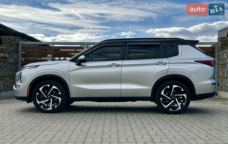 Позашляховик / Кросовер Mitsubishi Outlander 2022 в Стрию фото 8 Позашляховик / Кросовер Mitsubishi Outlander 2022 в Стрию
