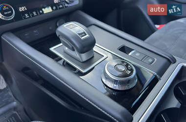 Позашляховик / Кросовер Mitsubishi Outlander 2022 в  фото 62 Позашляховик / Кросовер Mitsubishi Outlander 2022 в