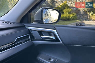 Позашляховик / Кросовер Mitsubishi Outlander 2022 в  фото 67 Позашляховик / Кросовер Mitsubishi Outlander 2022 в