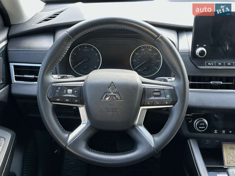 Позашляховик / Кросовер Mitsubishi Outlander 2022 в Стрию фото 55 Позашляховик / Кросовер Mitsubishi Outlander 2022 в Стрию