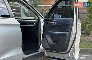 Позашляховик / Кросовер Mitsubishi Outlander 2022 в  фото 86 Позашляховик / Кросовер Mitsubishi Outlander 2022 в