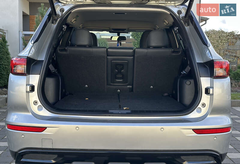 Позашляховик / Кросовер Mitsubishi Outlander 2022 в Стрию фото 98 Позашляховик / Кросовер Mitsubishi Outlander 2022 в Стрию