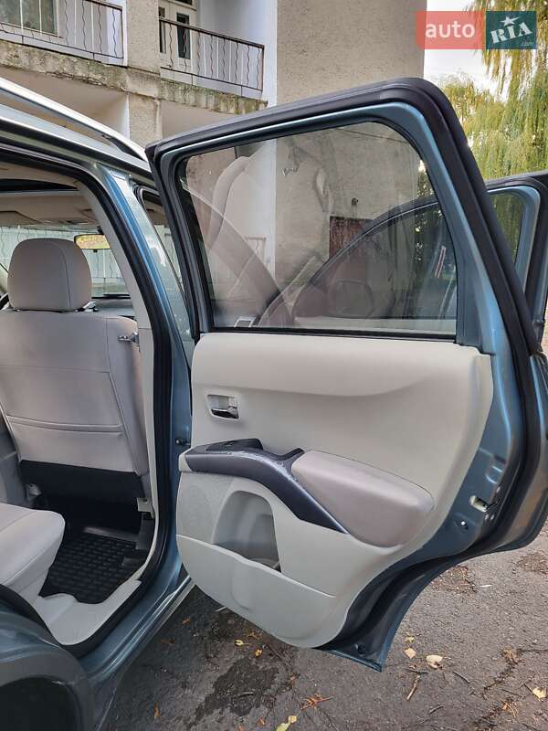 Позашляховик / Кросовер Mitsubishi Outlander 2008 в Теофіполі фото 18 Позашляховик / Кросовер Mitsubishi Outlander 2008 в Теофіполі