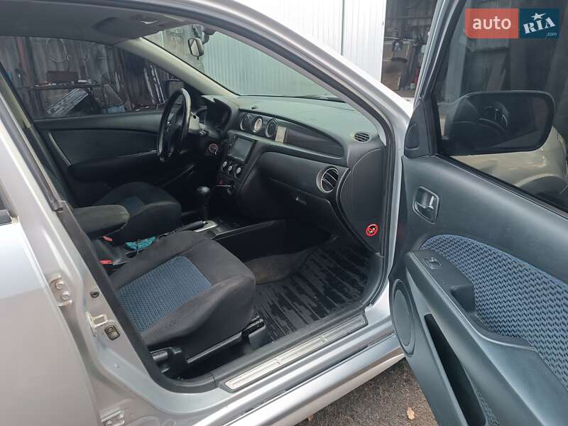 Внедорожник / Кроссовер Mitsubishi Outlander 2007 в Зенькове