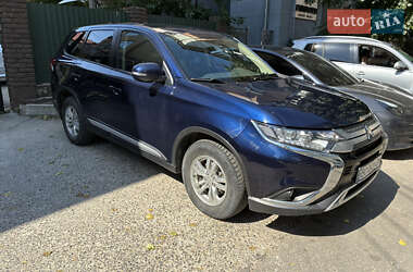 Позашляховик / Кросовер Mitsubishi Outlander 2020 в Тернополі