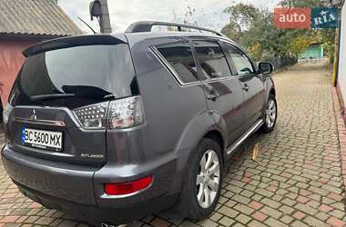 Позашляховик / Кросовер Mitsubishi Outlander 2011 в Володимирі Позашляховик / Кросовер Mitsubishi Outlander 2011 в Володимирі