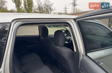 Внедорожник / Кроссовер Mitsubishi Outlander 2020 в 