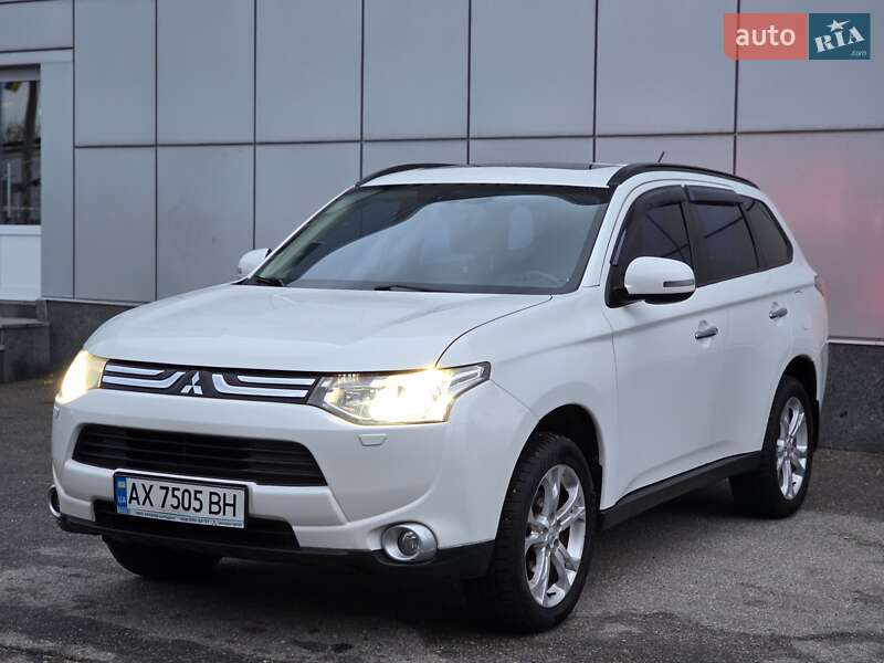 Позашляховик / Кросовер Mitsubishi Outlander 2013 в Харкові фото 3 Позашляховик / Кросовер Mitsubishi Outlander 2013 в Харкові