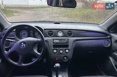Позашляховик / Кросовер Mitsubishi Outlander 2006 в 