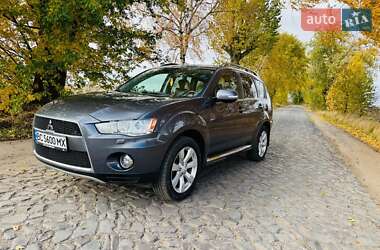 Позашляховик / Кросовер Mitsubishi Outlander 2011 в  фото 13 Позашляховик / Кросовер Mitsubishi Outlander 2011 в