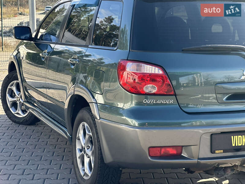 Позашляховик / Кросовер Mitsubishi Outlander 2006 в Києві фото 19 Позашляховик / Кросовер Mitsubishi Outlander 2006 в Києві