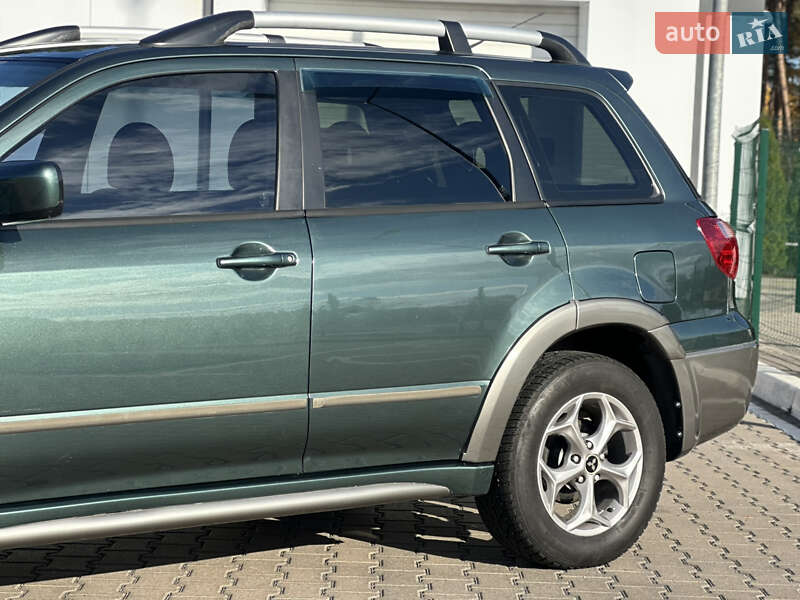 Позашляховик / Кросовер Mitsubishi Outlander 2006 в Києві фото 7 Позашляховик / Кросовер Mitsubishi Outlander 2006 в Києві