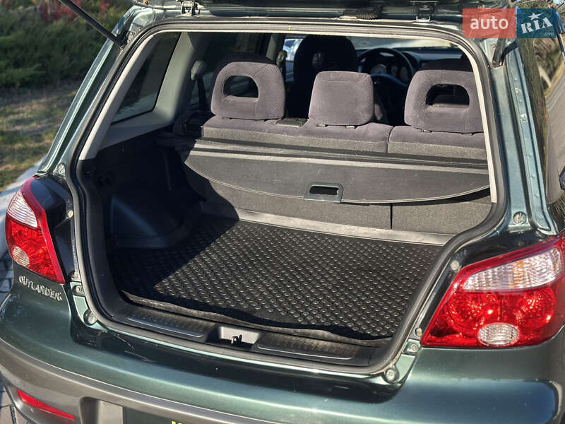 Позашляховик / Кросовер Mitsubishi Outlander 2006 в Києві фото 39 Позашляховик / Кросовер Mitsubishi Outlander 2006 в Києві