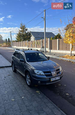 Внедорожник / Кроссовер Mitsubishi Outlander 2007 в Киеве Внедорожник / Кроссовер Mitsubishi Outlander 2007 в Киеве