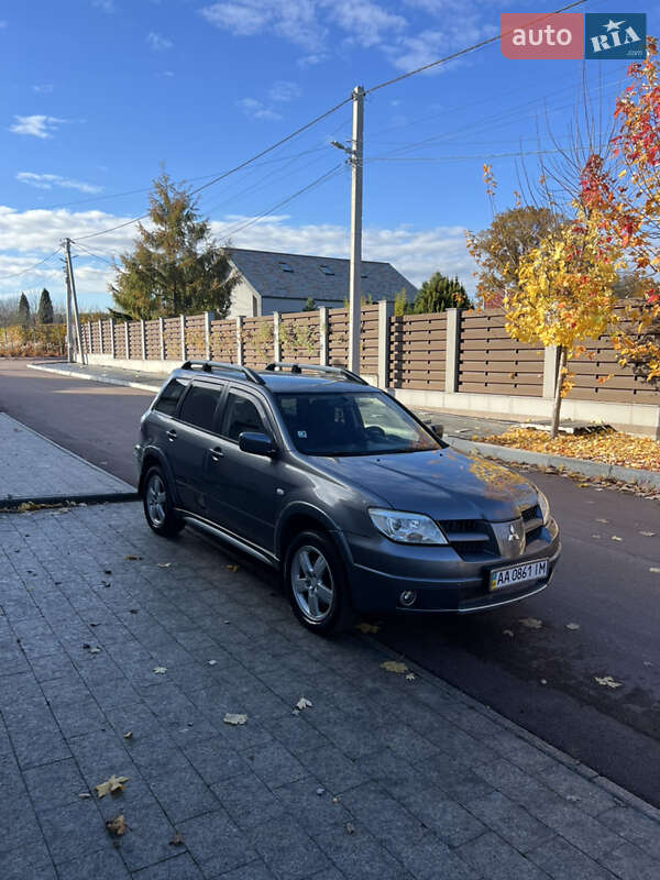 Внедорожник / Кроссовер Mitsubishi Outlander 2007 в Киеве фото 4 Внедорожник / Кроссовер Mitsubishi Outlander 2007 в Киеве