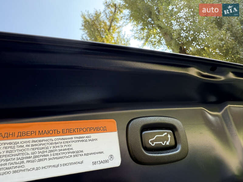 Внедорожник / Кроссовер Mitsubishi Outlander 2021 в Киеве фото 42 Внедорожник / Кроссовер Mitsubishi Outlander 2021 в Киеве